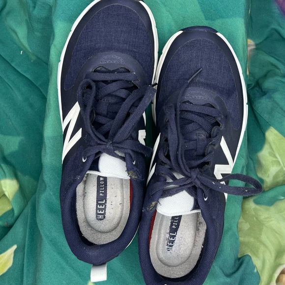 New Balance Cross Trainer - Picture 6 of 7